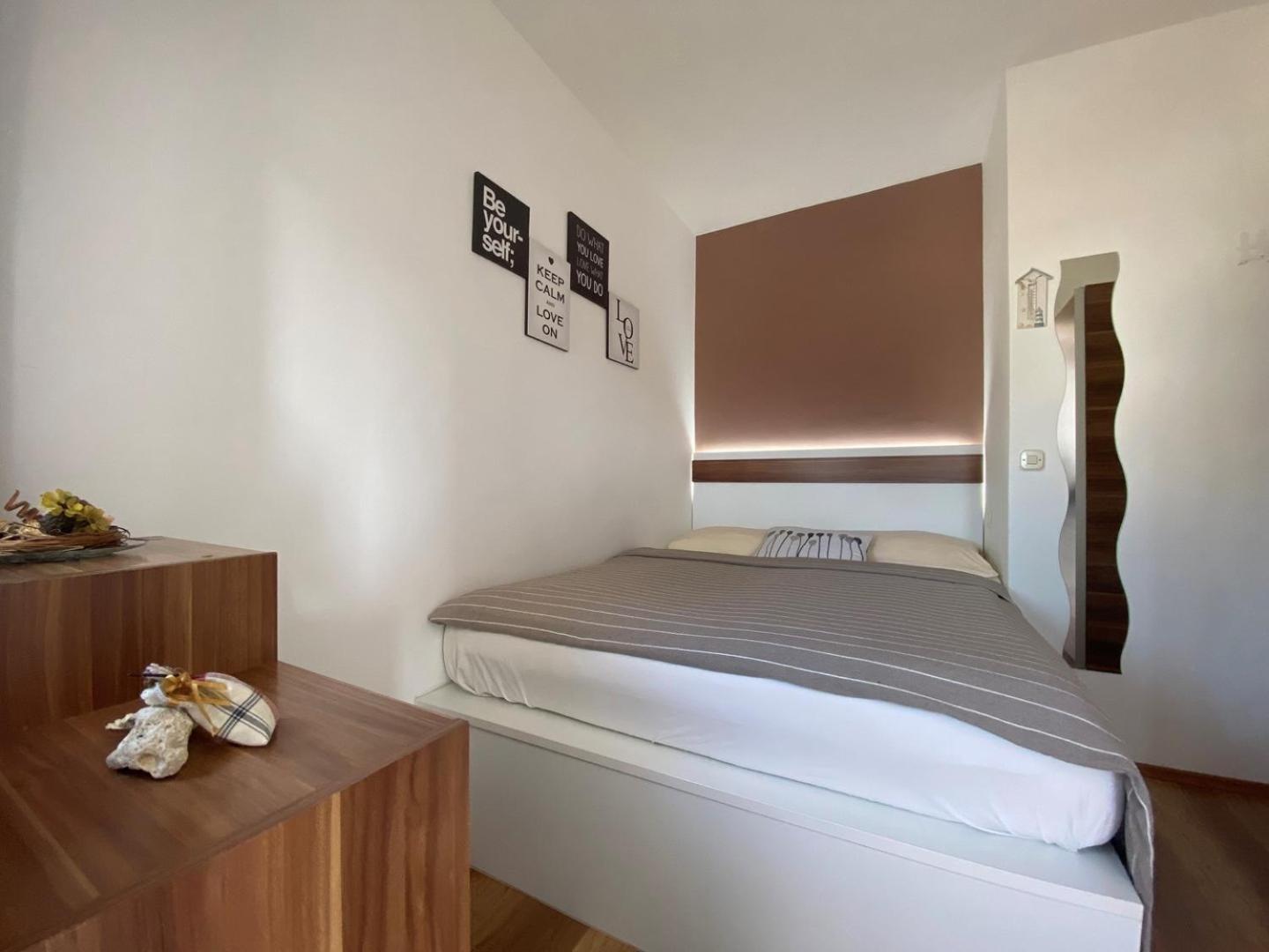קרק Charming Apartments Dodo מראה חיצוני תמונה